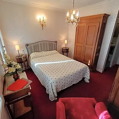 Hotel Le Commerce *
